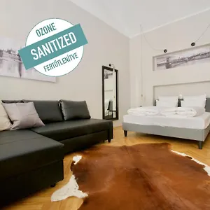 Standard By Hi5 - Steindl Street Appartement